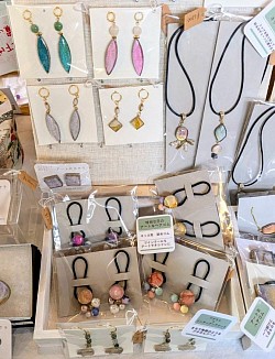 アルコールインクアートのアクセサリー/アートのカケラ